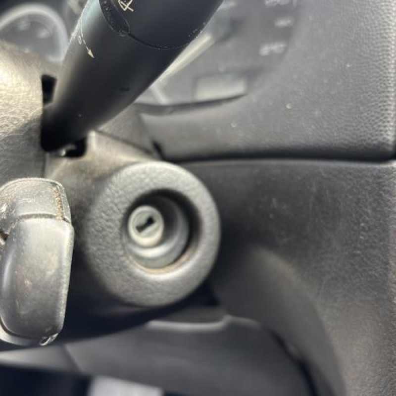 Pompe de direction PEUGEOT 307 Photo n°20