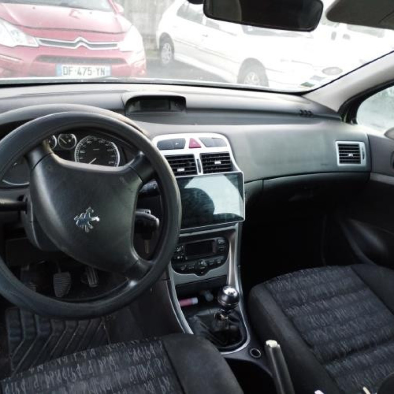 Pompe de direction PEUGEOT 307 Photo n°14