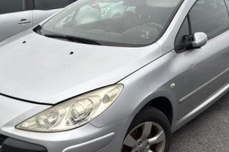 Pompe de direction PEUGEOT 307 Photo n°1