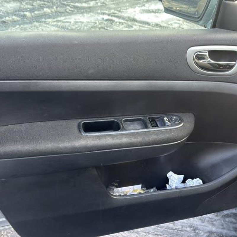 Pompe de direction PEUGEOT 307 Photo n°9