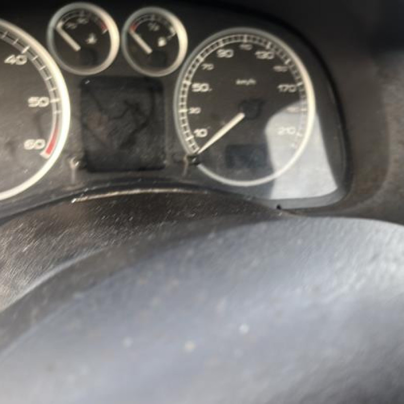 Compteur PEUGEOT 307 Photo n°15