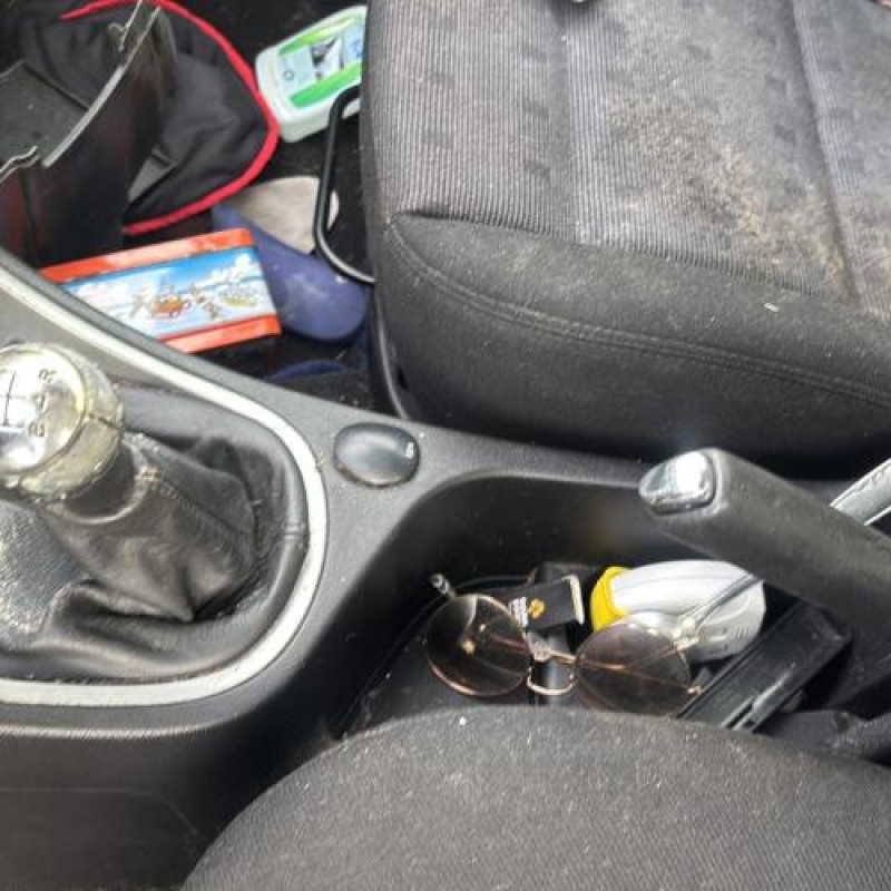 Feu arriere stop central PEUGEOT 307 Photo n°18