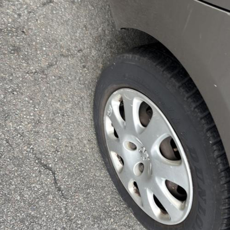 Pompe de direction PEUGEOT 307 Photo n°19