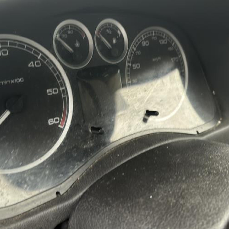 Pompe de direction PEUGEOT 307 Photo n°15