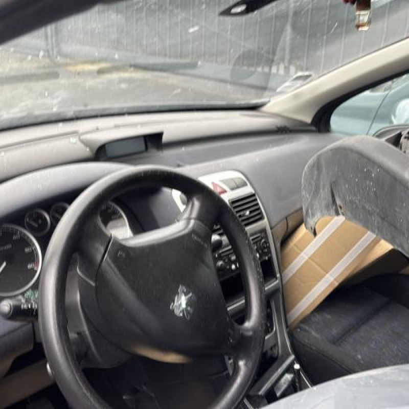 Reservoir essence PEUGEOT 307 Photo n°13