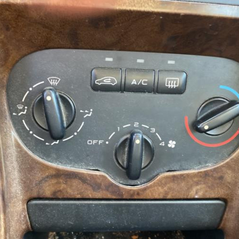 Feu arriere stop central PEUGEOT 307 Photo n°8