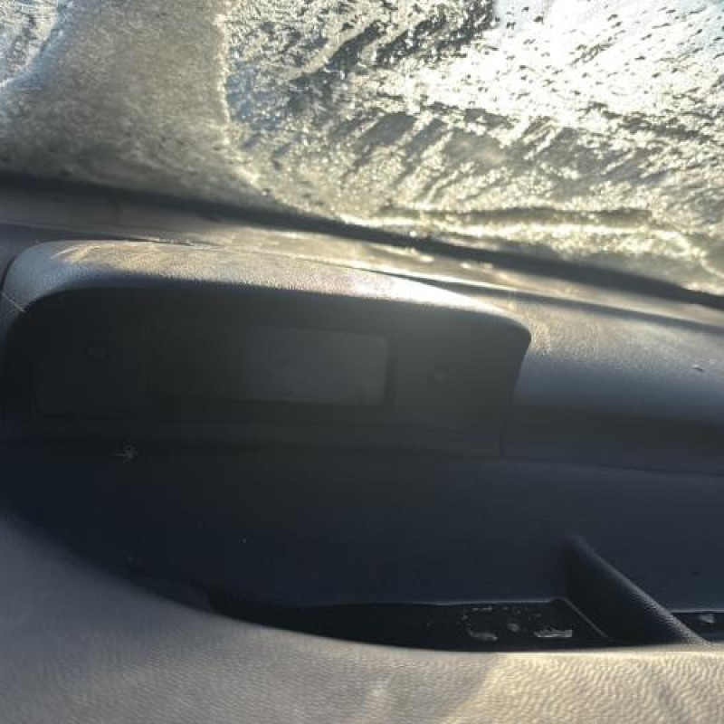 Feu arriere stop central PEUGEOT 307 Photo n°19