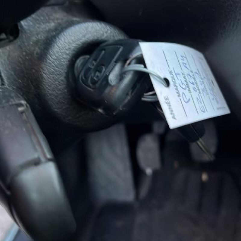 Custode arriere droit PEUGEOT 307 Photo n°4