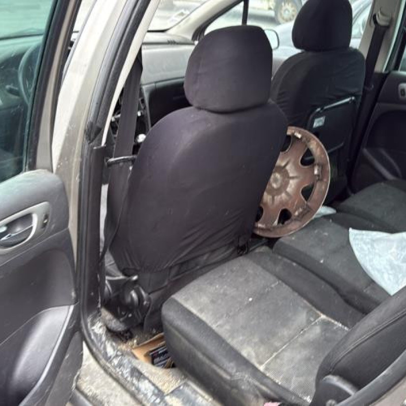 Custode arriere droit PEUGEOT 307 Photo n°7