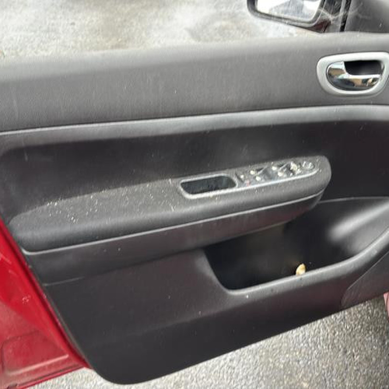 Custode arriere droit PEUGEOT 307 Photo n°9