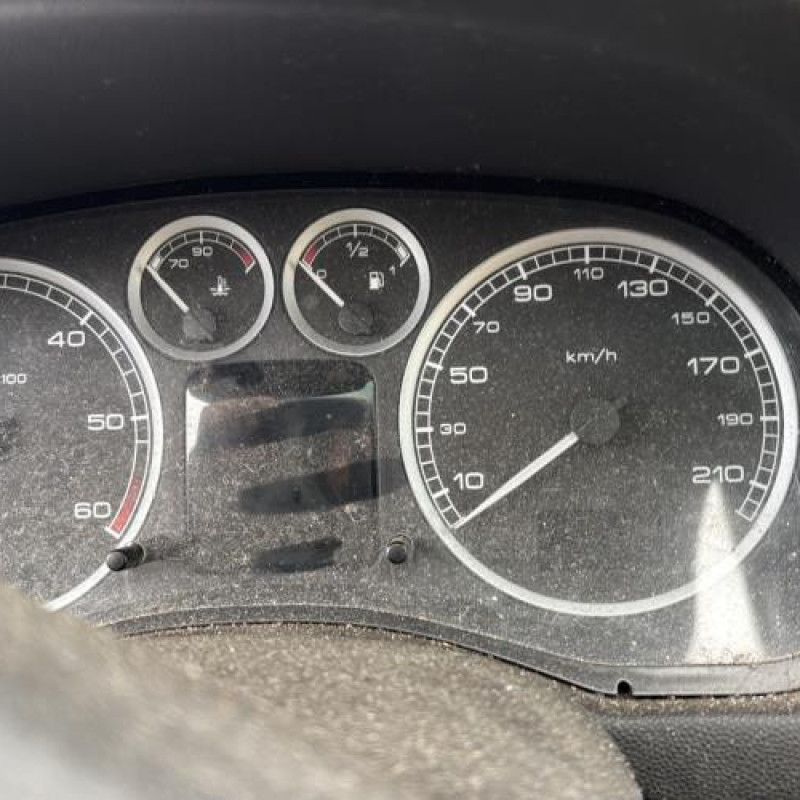 Arret de porte arriere gauche PEUGEOT 307 Photo n°19