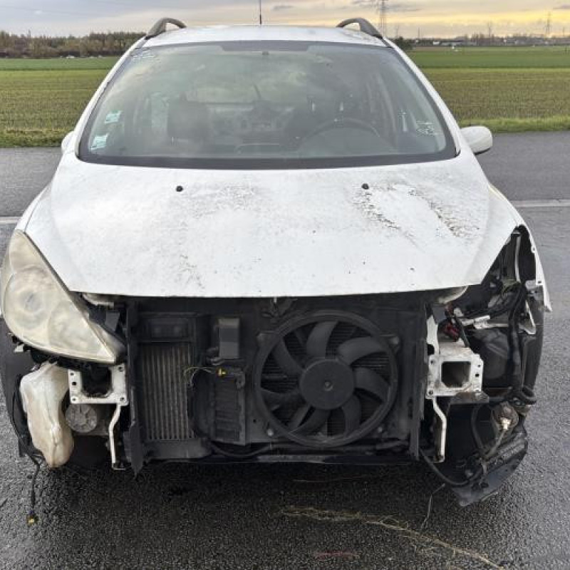 Feu arriere stop central PEUGEOT 307 Photo n°8