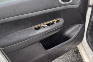 Feu arriere stop central PEUGEOT 307