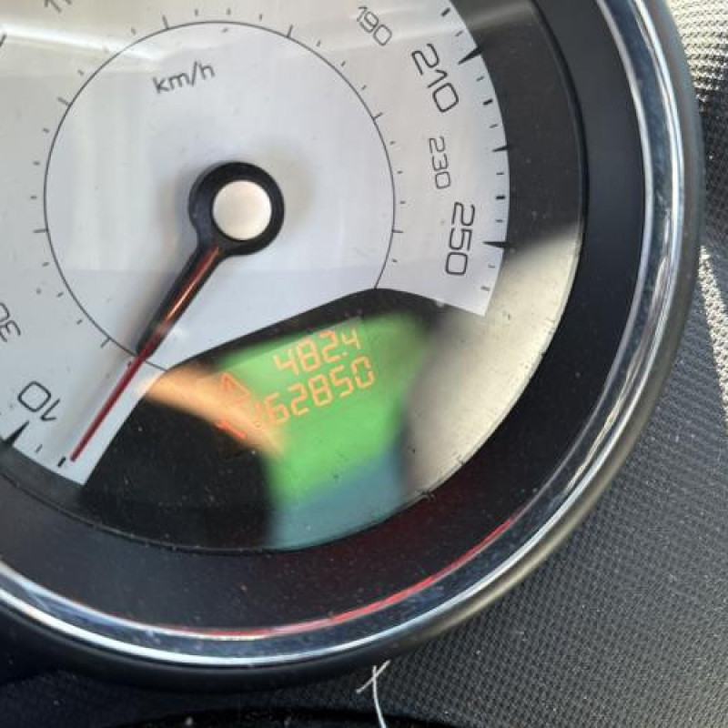 Pare choc arriere PEUGEOT 308 1 Photo n°17