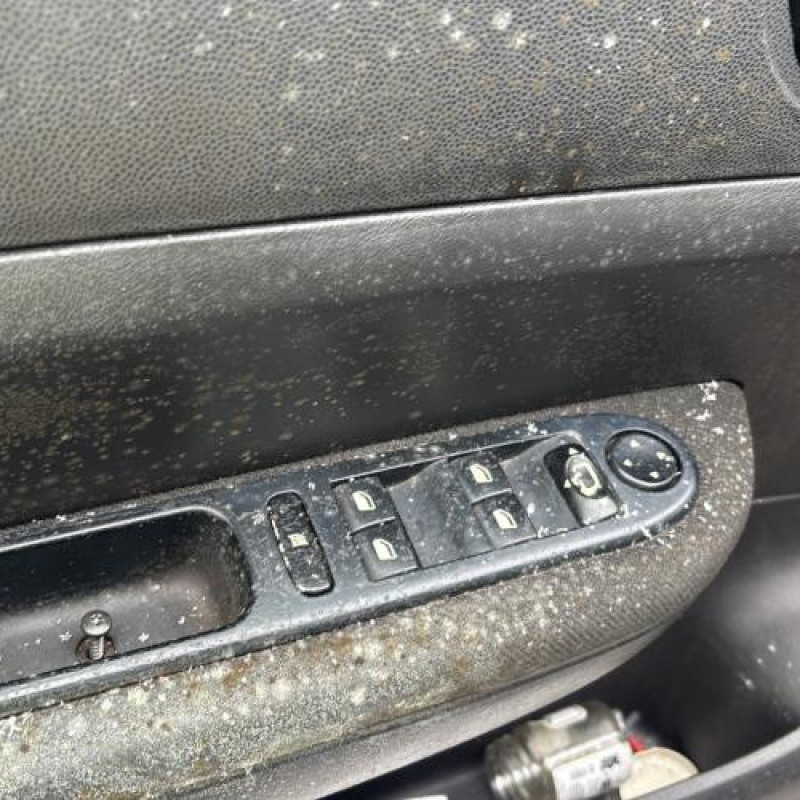 Compteur PEUGEOT 307 Photo n°10