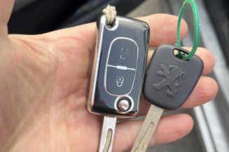 Compteur PEUGEOT 308 1 Photo n°1