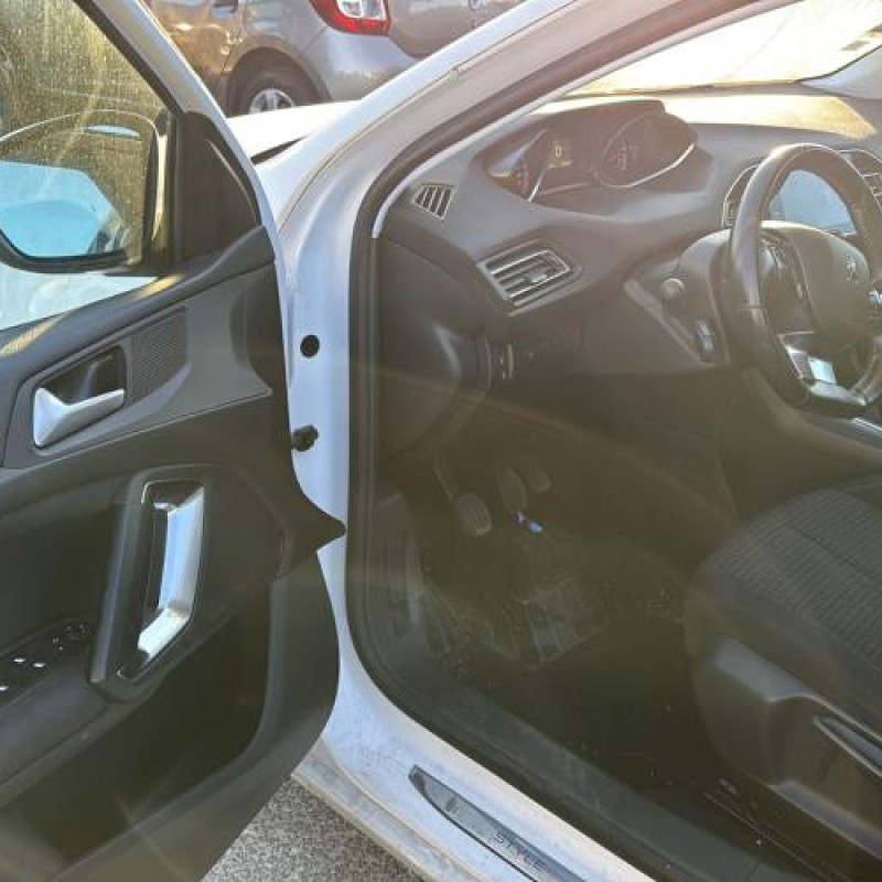 Levier de vitesses PEUGEOT 308 2 Photo n°9