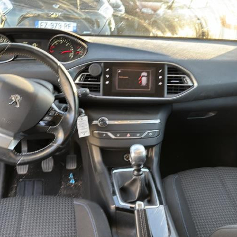 Levier de vitesses PEUGEOT 308 2 Photo n°12