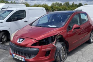 Maitre cylindre (freinage) PEUGEOT 308 1 Photo n°1