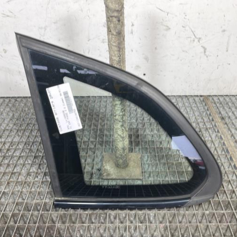 Custode arriere gauche BMW X1 E84 Photo n°1