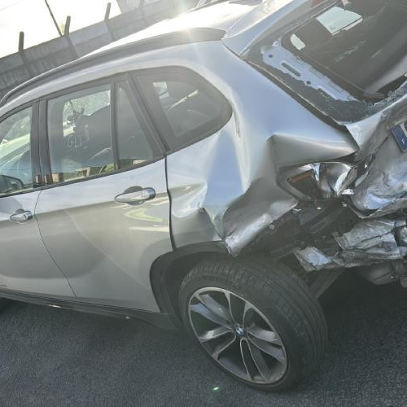 Custode arriere gauche BMW X1 E84 Photo n°10