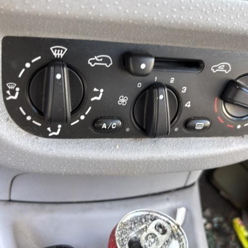 Compteur CITROEN C3 1 Photo n°16