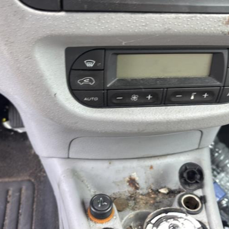 Compteur CITROEN C3 1 Photo n°14