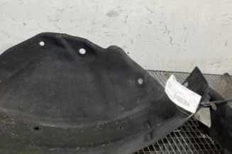 Pare boue avant gauche RENAULT MEGANE 4