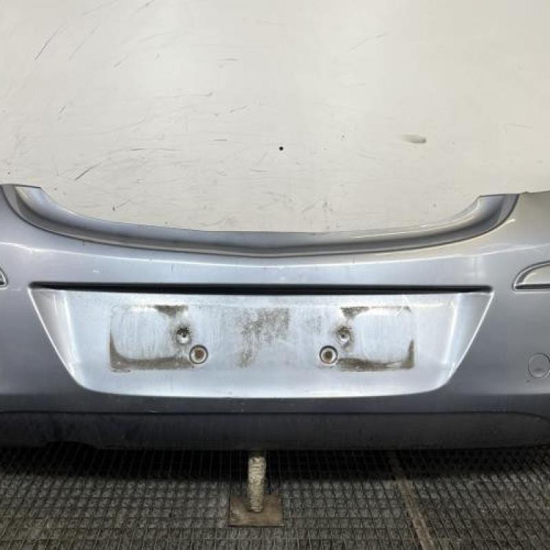 Pare choc arriere OPEL CORSA D Photo n°1