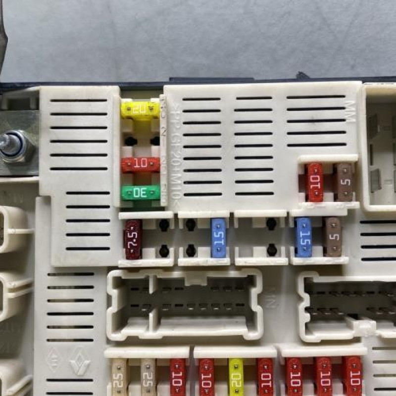 Boitier USM  RENAULT SCENIC 2 Photo n°2