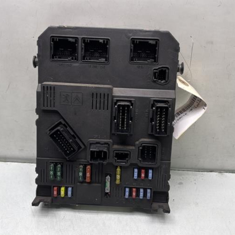 Boitier BSI PEUGEOT 206 Photo n°1