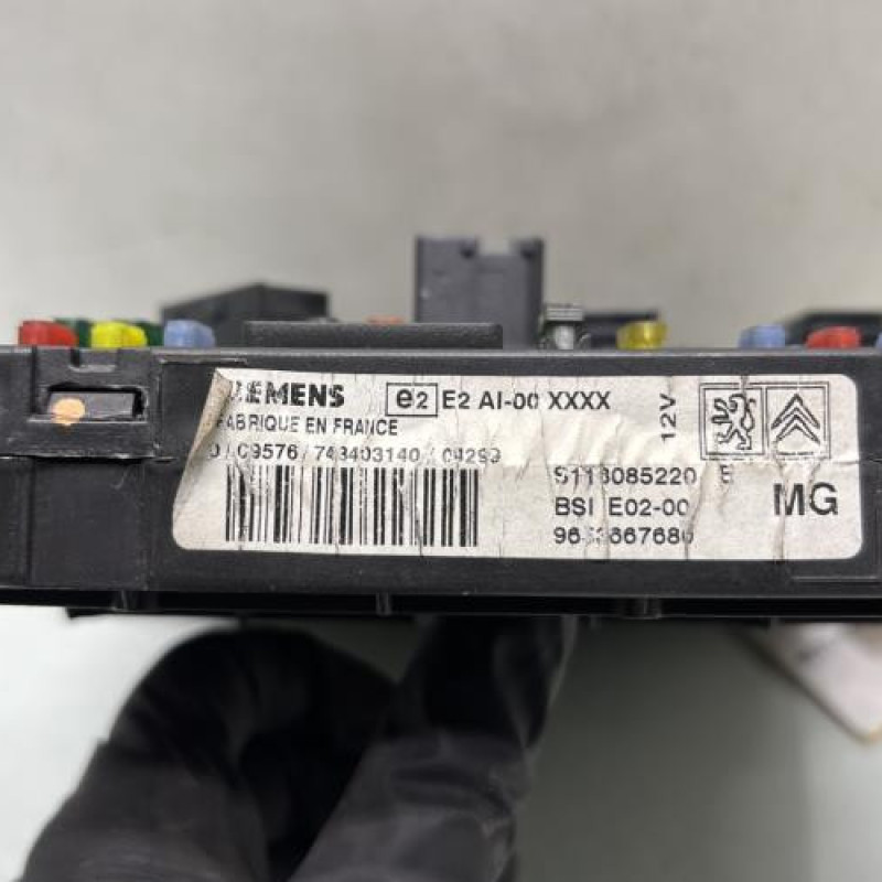 Boitier BSI PEUGEOT 206 Photo n°3