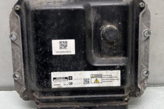 Calculateur moteur OPEL ZAFIRA B Photo n°1