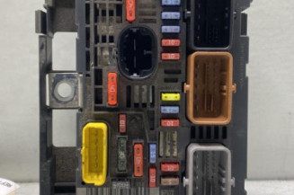 Boitier servitude moteur (BSM) PEUGEOT 5008 1 Photo n°1