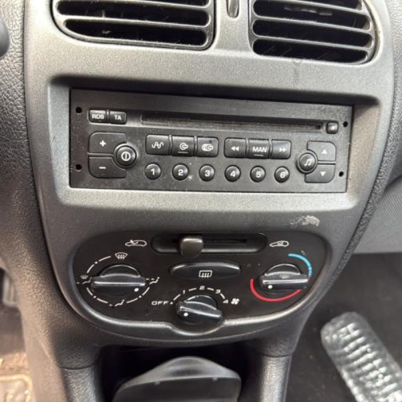 Calculateur moteur PEUGEOT 206 Photo n°20