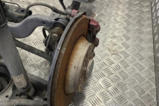 Essieu arriere VOLKSWAGEN GOLF 7