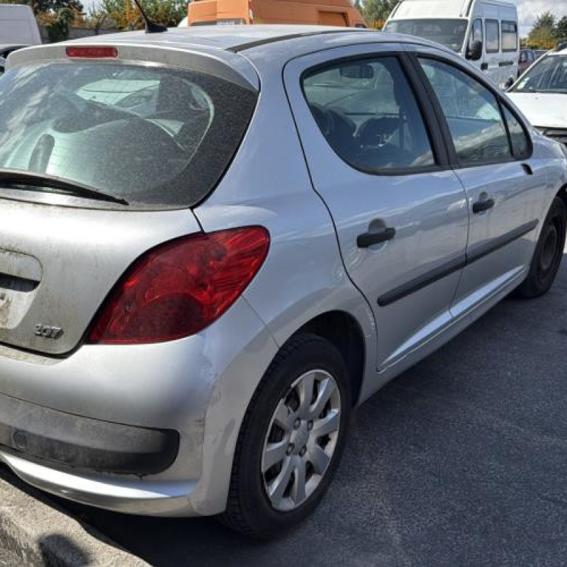 Boitier servitude moteur (BSM) PEUGEOT 207 Photo n°7