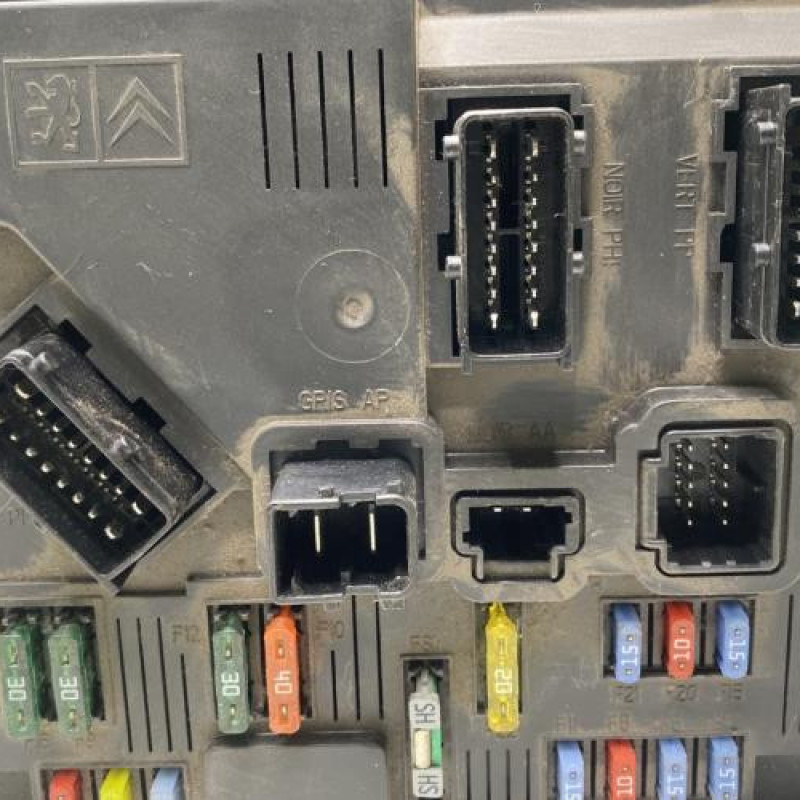 Boitier BSI CITROEN BERLINGO 1 Photo n°3