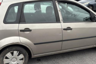 Retroviseur gauche FORD FIESTA 5