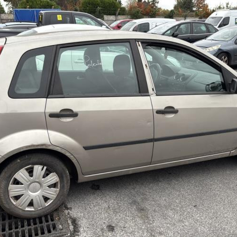 Retroviseur gauche FORD FIESTA 5 Photo n°14