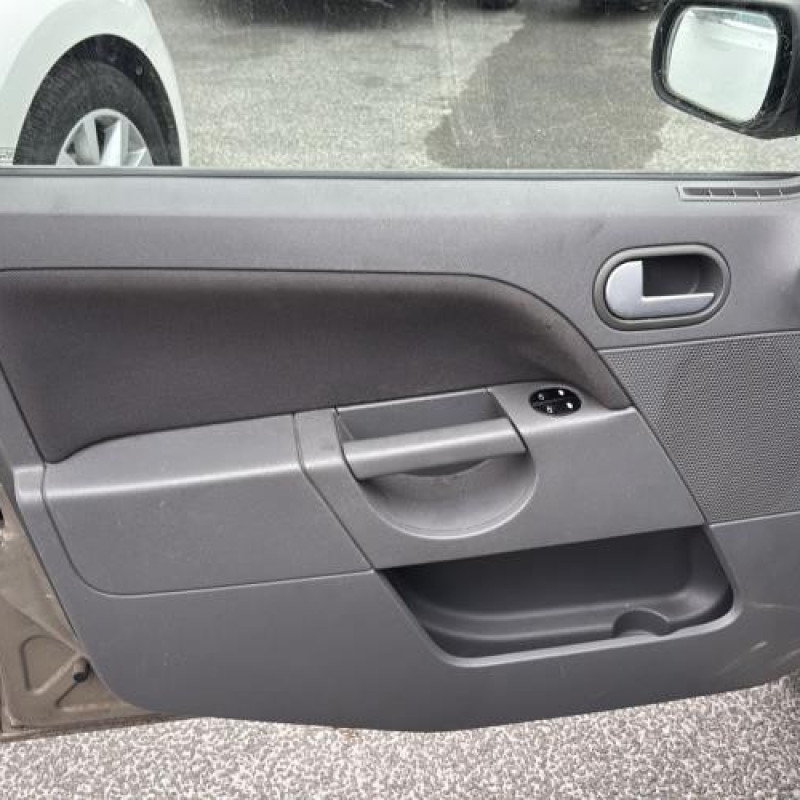 Retroviseur gauche FORD FIESTA 5 Photo n°16