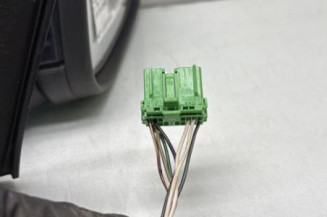 Retroviseur droit VOLVO V 70 1