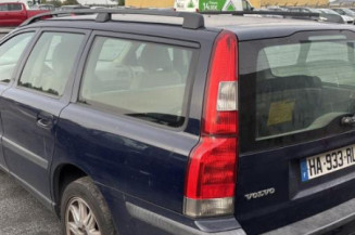 Retroviseur droit VOLVO V 70 1