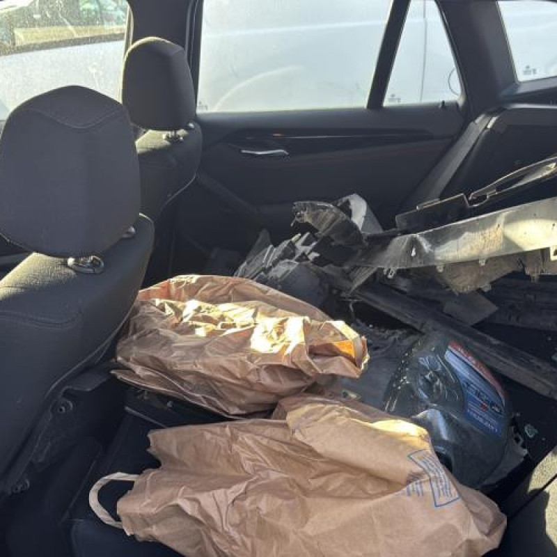 Bas de caisse gauche BMW X1 E84 Photo n°20