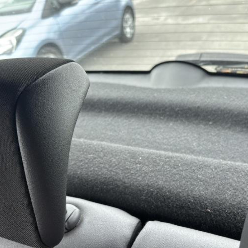 Custode arriere droit CITROEN C3 2 Photo n°12