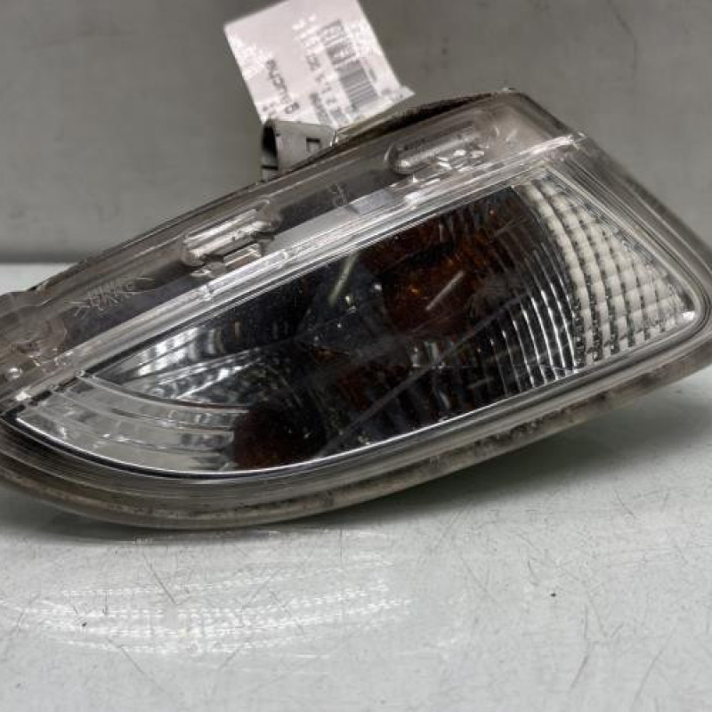 Optique avant secondaire gauche (feux)(clignotant) RENAULT TWINGO 2 Photo n°1