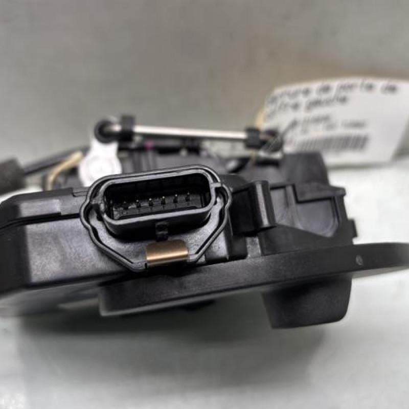 Serrure de porte de coffre gauche NISSAN TOWNSTAR Photo n°4