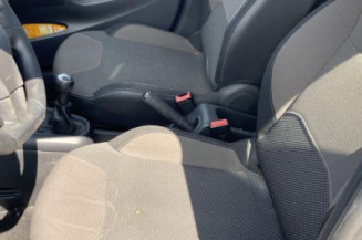 Feu arriere stop central CITROEN C3 2