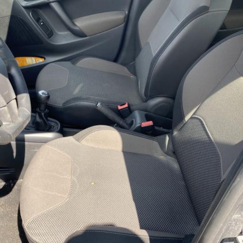 Leve vitre electrique avant droit CITROEN C3 2 Photo n°12