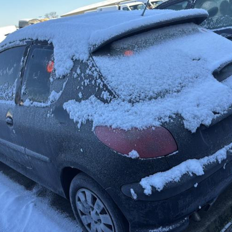 Aile avant droit PEUGEOT 206 Photo n°11